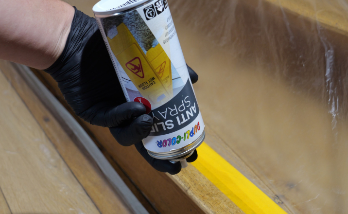 Anti-Rutsch-Spray-DUPLI-COLOR